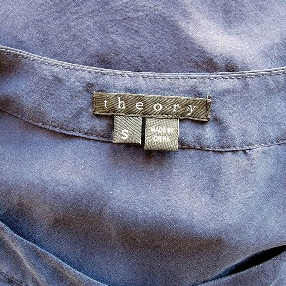 Theory Embroidered Silk Half Sleeve Blouse - Picture 4 of 5